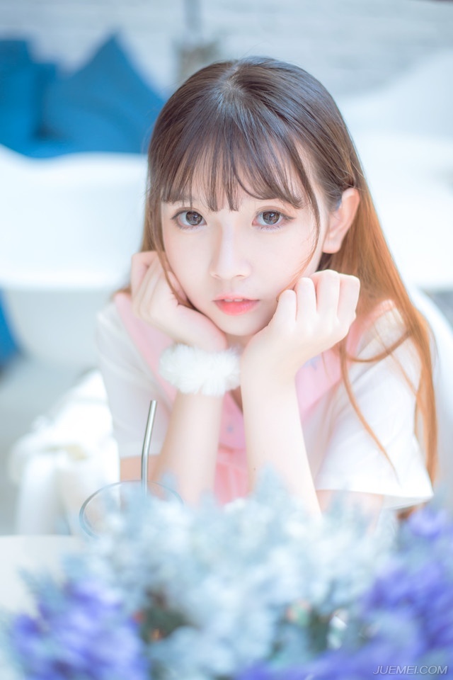 梦想绿色的校园，永远有浓厚的书香;梦想阳光的校园，永远有关爱的永恒。